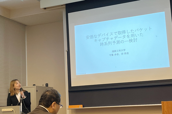 宗研究室の学生が電子情報通信学会のスマート無線研究会で発表